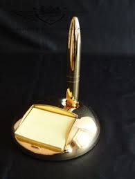 Pin Von Gold Design Duren Auf Luxus Pinterest Luxus Neue Wege Und Mundstuck