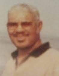 Earl Liles's Instagram, Twitter & Facebook