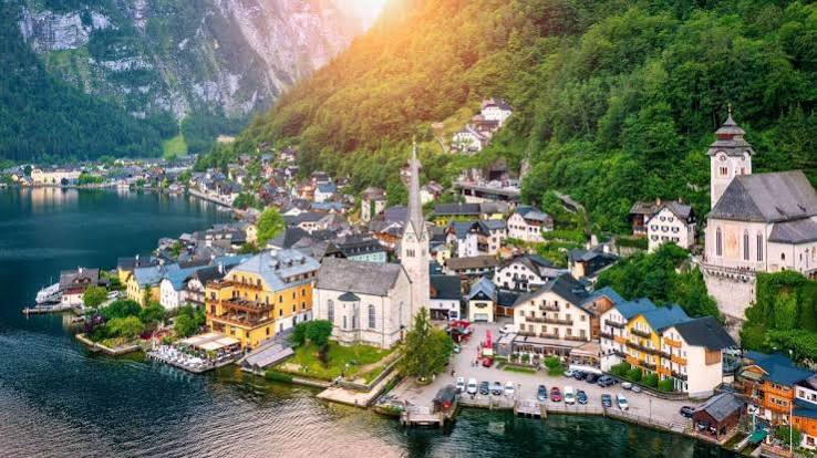 Most Beautiful Places To Visit In Austria (With Photos)