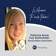 Carly Strouse's Instagram, Twitter & Facebook