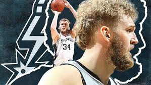 Jock Landale's 3-point shooting has an aggressive backing from Spurs head  coach Gregg Popovich