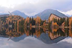 All haru wants to do is enjoy the hot springs like everyone else, but she doesn't want to cause any. 5 Slovak Lakes That Will Make You Forget About The Sea This Year Slavorum