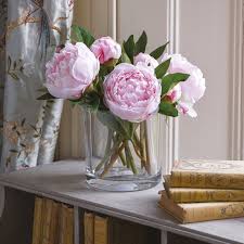 Buy artificial garden plants and get the best deals at the lowest prices on ebay! Artificial Flowers In Vase 13 Best Fake Flowers In Vases To Buy