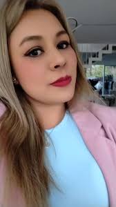 Videos de daniela valle (@tupesoideal210) con “Brindis Thalia