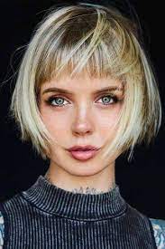 57 Blonde Short Hairstyles For Round Faces Messy Bob Hairstyles Short Messy Haircuts Short Bob Hairstyles