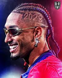 Raphinha celebrates 29th birthday