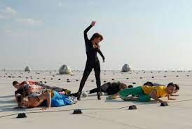 Η έλενα παπαρίζου γεννήθηκε στις 31 ιανουαρίου του 1982 στο γκέτεμποργκ της σουηδίας. Baby It S Over Leei H Elena Paparizoy