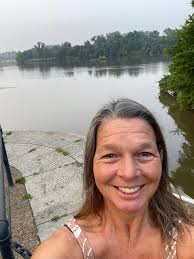 A visit with my little loves before they move and officially become Texans.  I have a feeling that like me, they'll always be Virginians at ❤️ @ Vienna,  Virginia