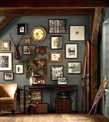 Also included are samples of gorgeous rustic bedding and rustic bedroom furniture from black forest decor that work well in any rustic bedroom design. Cabin Themed Decor Log Bedroom Master Bedrooms Atmosphere Ideas Art Accessories Bathroom Rustic Showers Bear Design Apppie Org