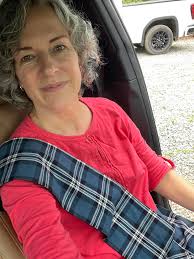 I would go out tonight but I haven't got a stitch to wear.