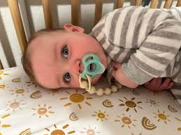 Hi peeps! Any other stay at home mums who has a cabin fever?😬 would like  to grab a coffee sometime or have play dates or anything really? I am 35  and my