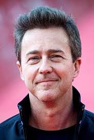 גאווה ותהילה (2008)