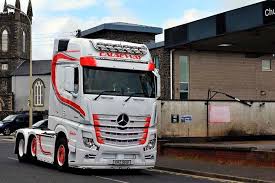 Mercedes Benz Actros Mp4 Gigaspace Mercedes Camion Tracteur