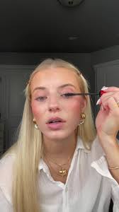 Olivia Dayton Cassie