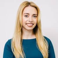 Daniela Mendes's Instagram, Twitter & Facebook