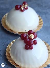 C Est Ma Fournee Le Glacage Blanc Brillant Sans Dioxyde De Titane Sans Chocolat Blanc Et Sans Lait Concentre Glacage Blanc Recette Glacage Chocolat Blanc