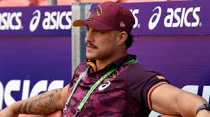 Le nouvel international tongien a prolongé son bail jusqu'à la fin de la saison 2021 avec brisbane. Saint Sinner Shoosh Twist In Broncos Star Kotoni Staggs Nrl Future Daily Telegraph