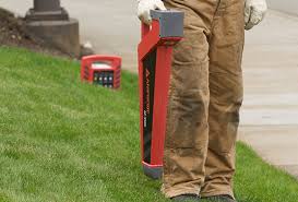 It works on the principal of detecting either an applied you either attach a knocker onto the pipe which taps on the pipe and using a sensitive ground microphone such as. Amprobe At 3500 Underground Cable Locator Amprobe