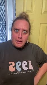 🤦🏼‍♀️😂 #christinessnaps #HELLO #imbusyrightnow