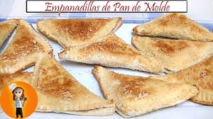 Agrega las albóndigas y cocina 15 minutos más o hasta que estén cocidas. Empanadillas De Pan De Molde Receta De Cocina En Familia Youtube