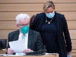 Wie unterschiedlich das erfolgt, erklärt professor carsten reinemann von der münchner lmu. Landtagswahl Bw Cdu Wahler Blamieren Die Eigene Partei Ins Aus Manovriert Stuttgart