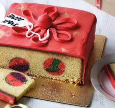 You usually see a variety of this cake (with different patterns and even flavours) in most sarawakian homes on eid (a festival celebrated by. Alice S Chocolate Almond Orange Salted Caramel Kaleidoscope Kek Lapis Sarawak The Great British Bake Off