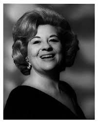 Geraldine Decker Interview with Bruce Duffie . . . . . . . . .