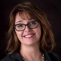 Dori Phillips's Instagram, Twitter & Facebook