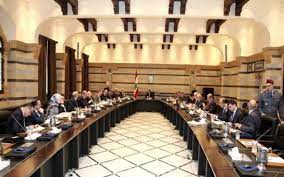 مجلس الوزراء اللبناني هو السلطة الإجرائية في الدولة اللبنانية. Ù…Ø¬Ù„Ø³ Ø§Ù„ÙˆØ²Ø±Ø§Ø¡ Ø§Ù„Ù„Ø¨Ù†Ø§Ù†ÙŠ ÙŠØ¹ØªØ²Ù… ØªØ´ÙƒÙ„ Ù„Ø¬Ø§Ù† Ù„Ù…ØªØ§Ø¨Ø¹Ø© Ø£Ø±Ø¨Ø¹Ø© Ù…Ù„ÙØ§Øª Ø¹Ø§Ù„Ù‚Ø© Ù…Ø¹ Ø§Ù„Ø¹Ø±Ø§Ù‚ ÙˆÙƒØ§Ù„Ø© Ø§Ù„Ù…Ø¹Ù„ÙˆÙ…Ø©