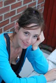 Truly honoured and excited that our lecturer Ali Franks has just received a  TSDSU Woman of Recognition Award 2020! For the first time last year, TSDSU  launched the 'Woman of Recognition' award –