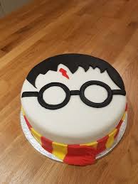 Harry Potter Cake Gateau Harry Potter Gateau D Anniversaire Harry Potter Harry Potter Gateau