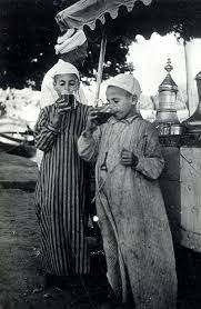 اشرب تمر ولله الأمر بائع مشروب التمر هندي old egypt historical figures statue