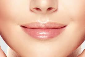 Vous voulez les lèvres à kylie jenner pour presque rien et sans chirurgie? Redessiner La Jawline Par Injection D Acide Hyaluronique Dans La Machoire Et Le Menton Aix En Provence Dr Stephane Bruneau