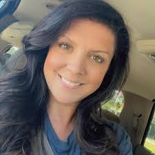 Jessica Otts's Instagram, Twitter & Facebook