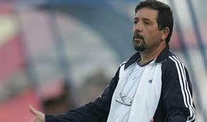 أعرب نيلو فينجادا، المدير الفني للاتحاد المصري لكرة القدم، عن سعادته بالعمل في مصر داخل منظومة اتحاد كرة القدم برئاسة أحمد مجاهد. Ø§Ù„Ù†Ø¨Ø£ ÙÙŠÙ†Ø¬Ø§Ø¯Ø§ Ù„Ù€ Ù…Ø³Ø¦ÙˆÙ„Ù‰ Ø§Ù„Ø§Ø¨ÙŠØ¶ 6 Ø£Ø³Ø¨Ø§Ø¨ ØªØ¤Ù‡Ù„ Ø¬ÙˆØ²ÙŠÙ‡ Ù„ØªØ¯Ø±ÙŠØ¨ Ø§Ù„Ø²Ù…Ø§Ù„Ùƒ