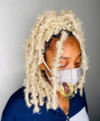Single braids before crocheting butterfly locs plait or single braid each parted section until your whole head is completely braided. Butterfly Locs How To Price And 25 Butterfly Locs Hairstyles