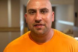 Would lecturers and tutors recommend that electrical professionals look  into a career of teaching?