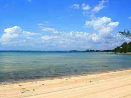 It's located about 17 kilometres south of port dickson town and is best known for blue lagoon beach, port dickson which is secluded but well worth a visit for its clear blue waters and. Attractions Blue Lagoon Beach Grand Lexis Port Dickson