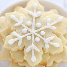 6 sweet christmas treats recipes everyone will love. Snowflake Cookie Decorating Ideas Off 52 Canerofset Com