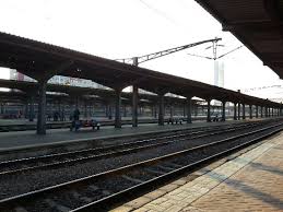 Spațiu de tradiție bucureșteană, alături de arcul de triumf, atheneul român, parcul cișmigiu sau bulevardul kiseleff. Gara De Nord Left Luggage Picture Of Gara De Nord Bucharest North Train Station Bucharest Tripadvisor
