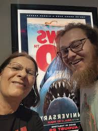 Subtle costume nod to Jaws in Jaws 2?