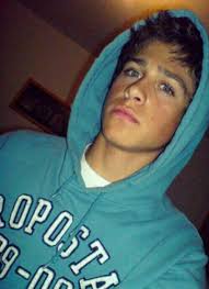 Cute White Boy Boys With Green Eyes Black Hair Boy Cute Teenage Boys
