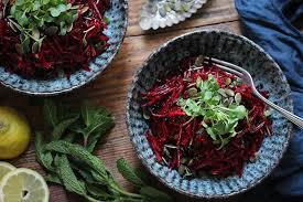 Rote Bete Apfel Salat Mit Minze Veggies Vegan Rezept Rote Bete Apfel Salat Rote Bete Minze