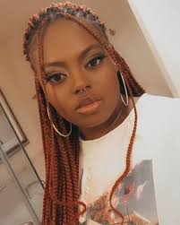 11.08.2025 📸 A little blush, a lot of confidence 💗💋