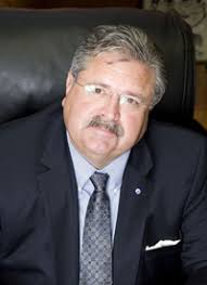 Retailers Praise Change in Law On Interest Rates