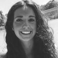 Dalia Esquiva (@93Ev)