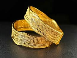 The assamese wedding ceremony is distinctive from other parts of india. Arundhati Scheme Assam Govt To Gift 10 Gm Of Gold To Every Bride