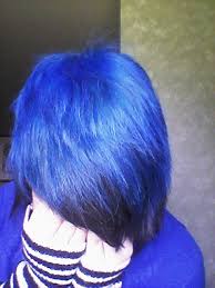 Basically, leaving in a blue toner too long can dye your hair blue, while a purple toner can dye your hair purple. How To Make Bright Hair Dye Stay In Longer Craft Beauty Cut Out Keep