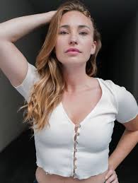 „gute zeiten, schlechte zeiten ist bekannt dafür, typische themen, mit denen jugendliche und junge erwachsene im alltag konfrontiert sind, aufzugreifen. Gzsz Gute Zeiten Schlechte Zeiten Tv Series 1992 2021 Crew United