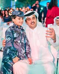 Qatar S Emir Sheikh Tamim Bin Hamad Al Thani Doha سمو الشيخ تميم بن حمد بن خليفة آل ثاني أمير دولة قطر Academic Dress Fashion Dresses